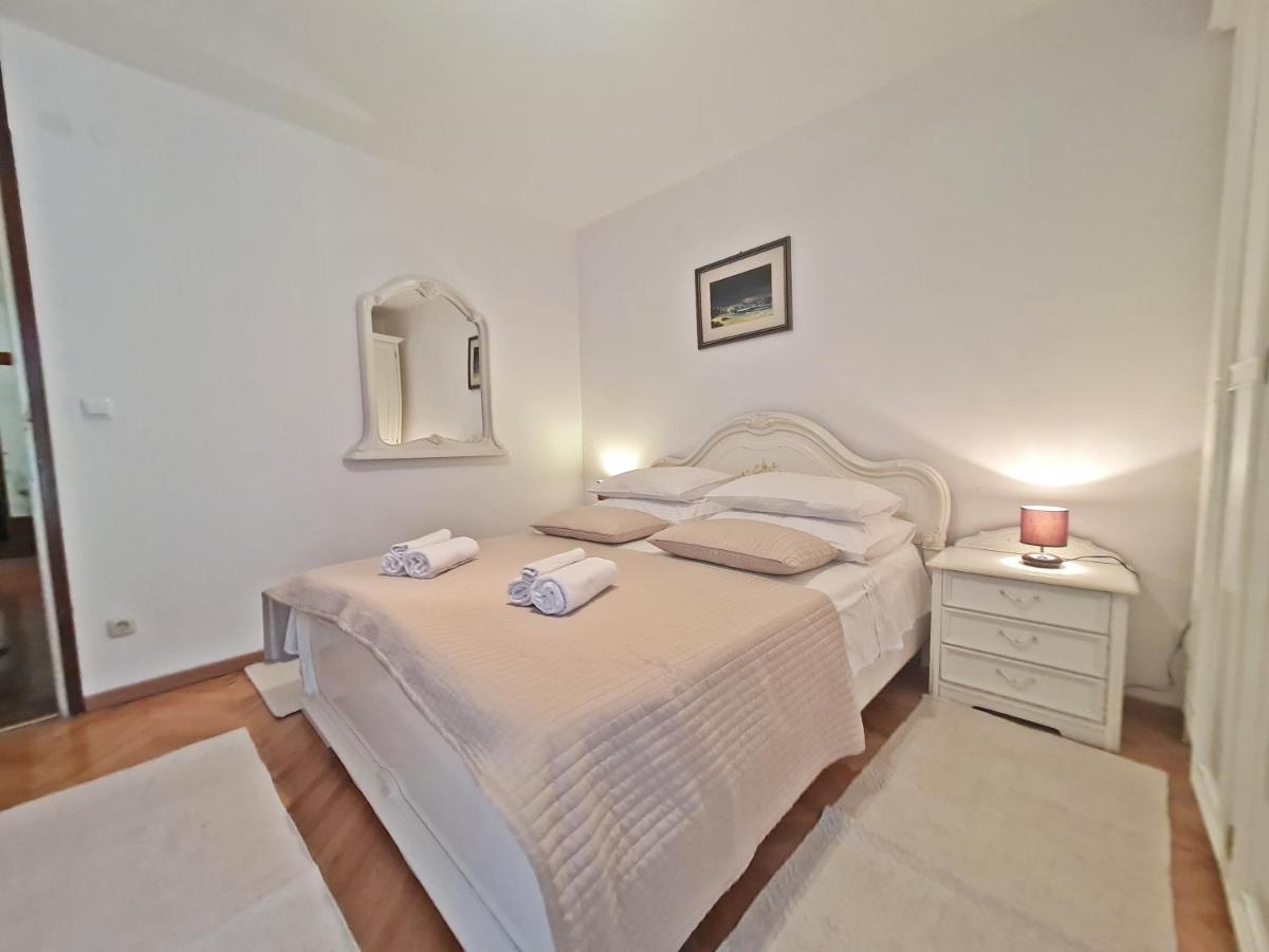 Apartment Nina Marie II Split Bagian luar foto