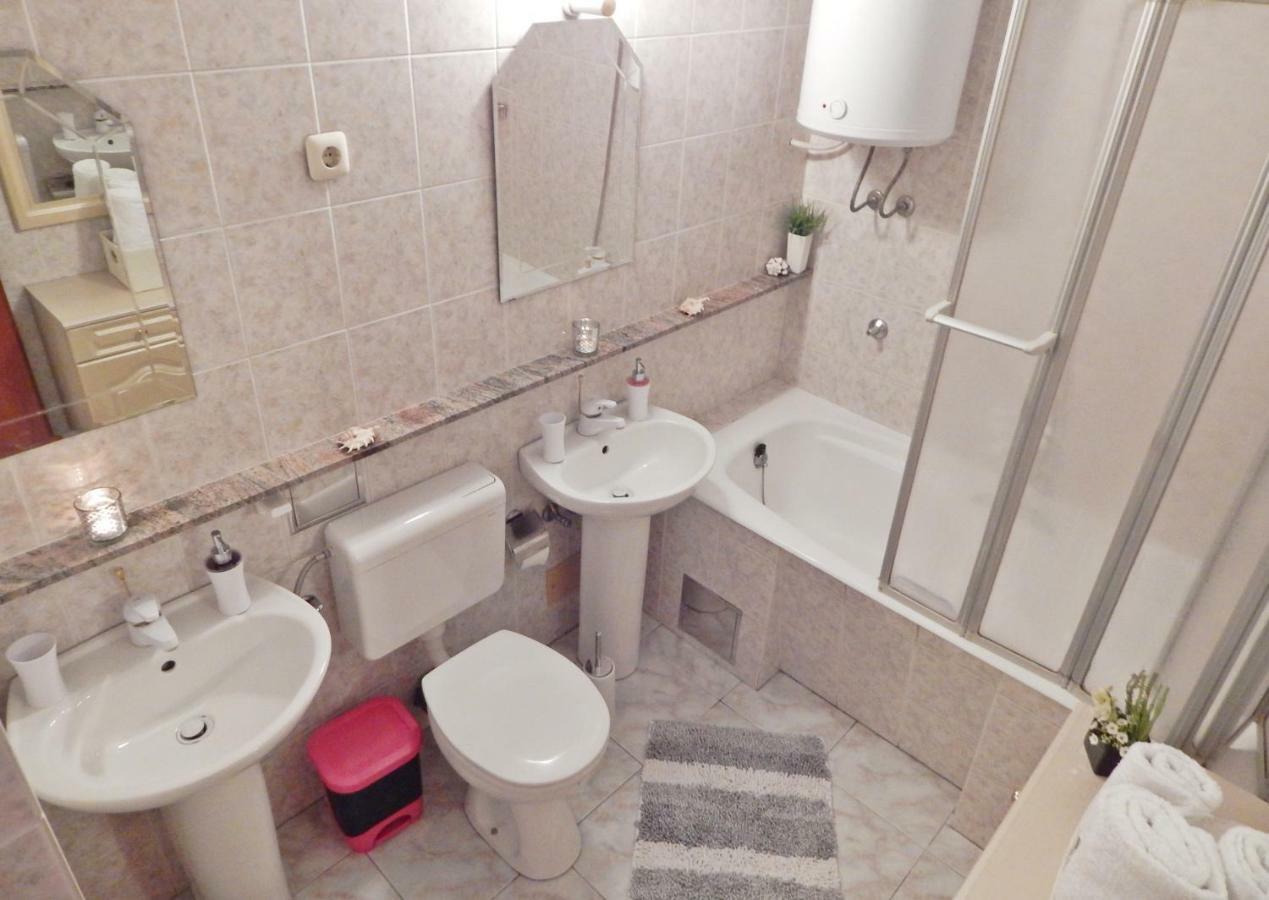 Apartment Nina Marie II Split Bagian luar foto